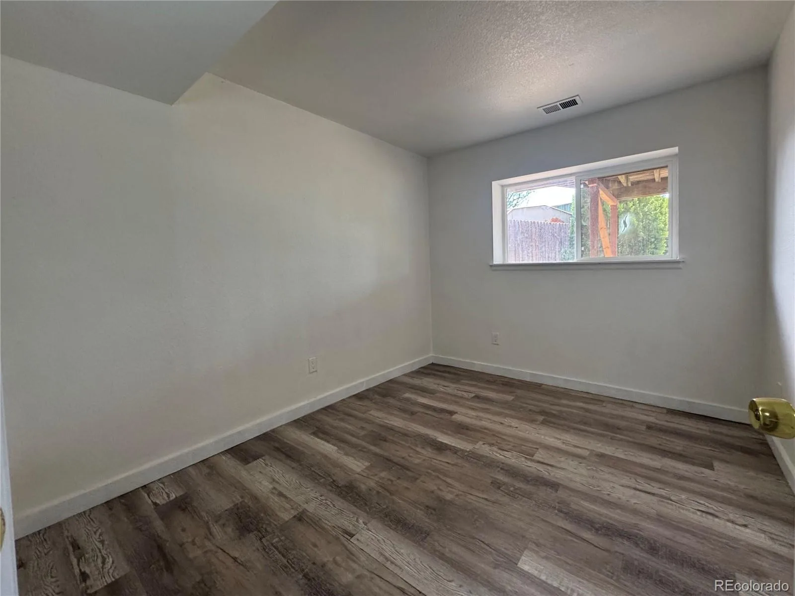 2012 S Ivory Street Aurora CO 80013 MLS #REC3880350 06102026194216 1600 30