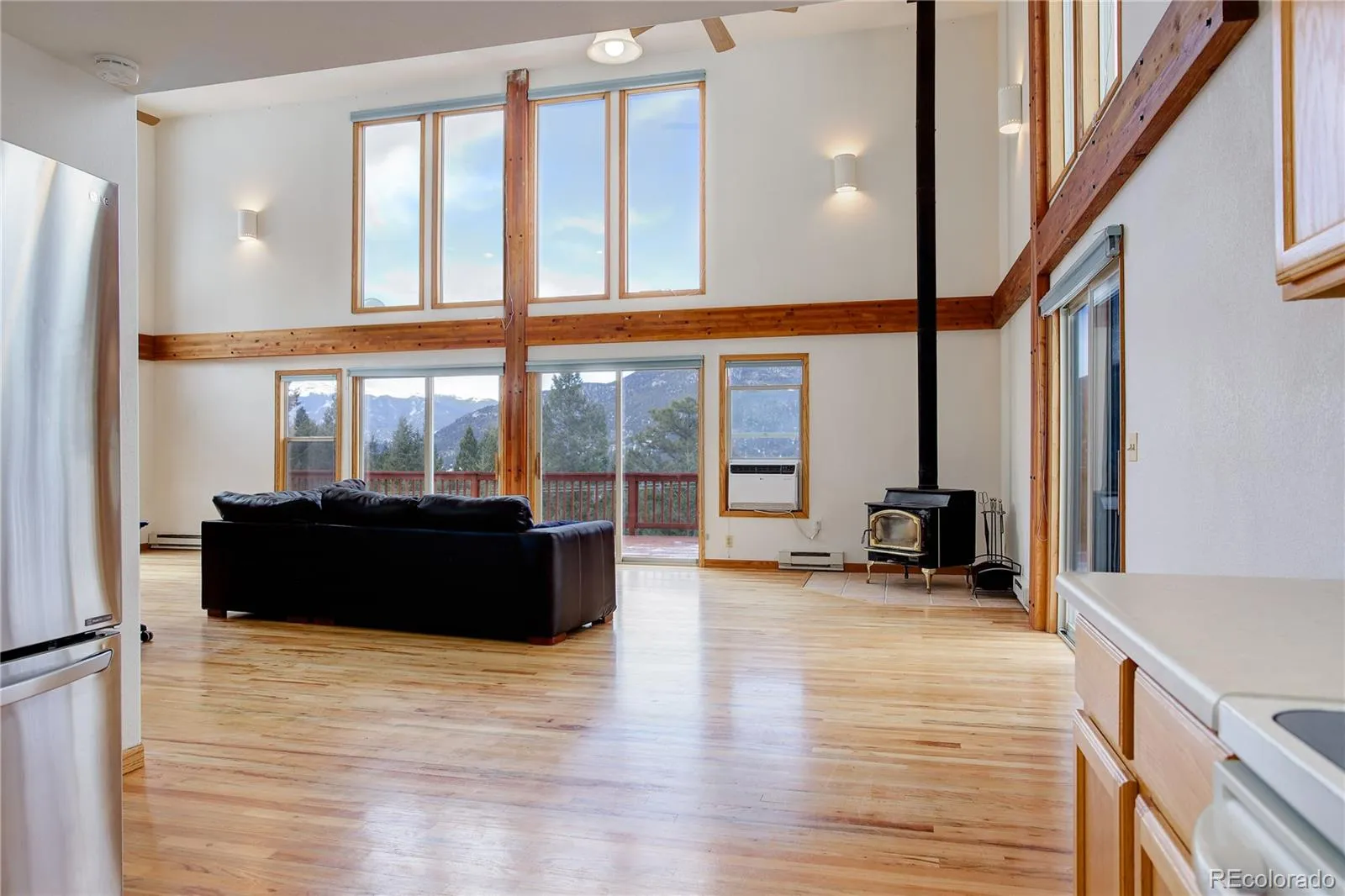 33804 Bergen View Trail Evergreen CO 80439 | MLS #REC3880723 04302026072045 1600 26