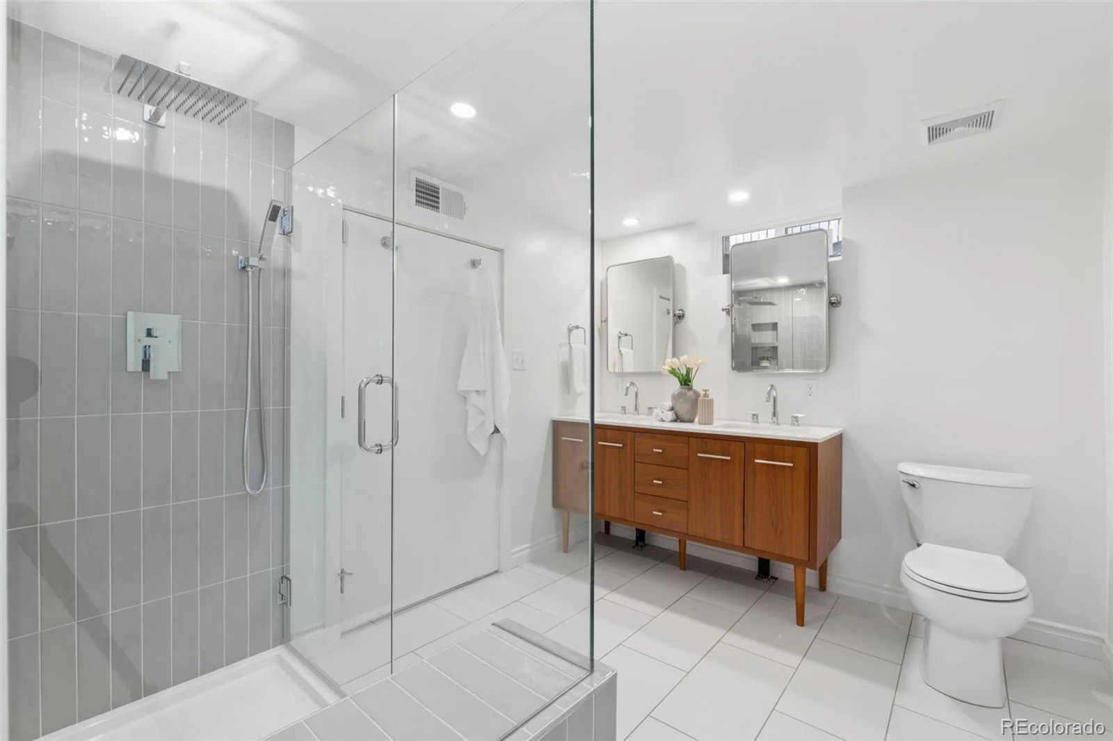 3340 E Martin Luther King Jr Boulevard Denver CO 80205 MLS #REC3881299 07152026171552 1600 18