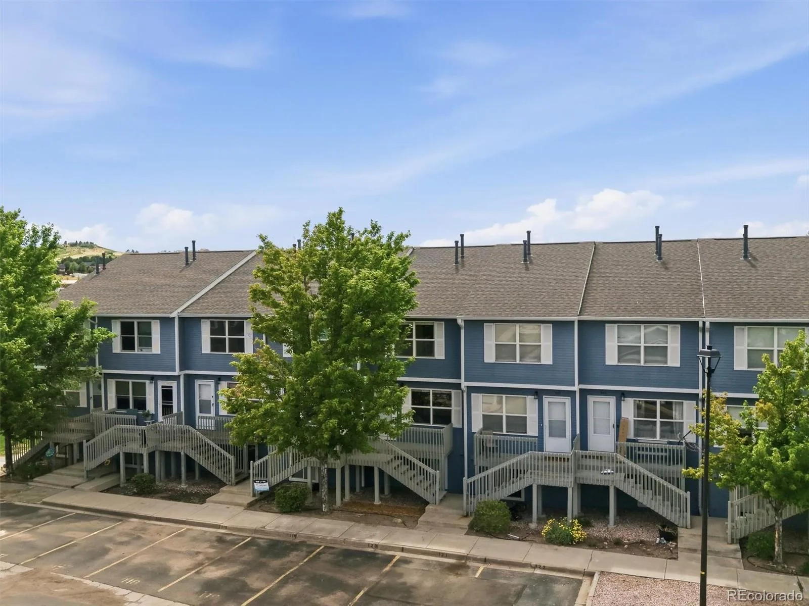 1890 Oakcrest Circle Castle Rock CO 80104 | MLS #REC3881398 07152026073527 1600 40
