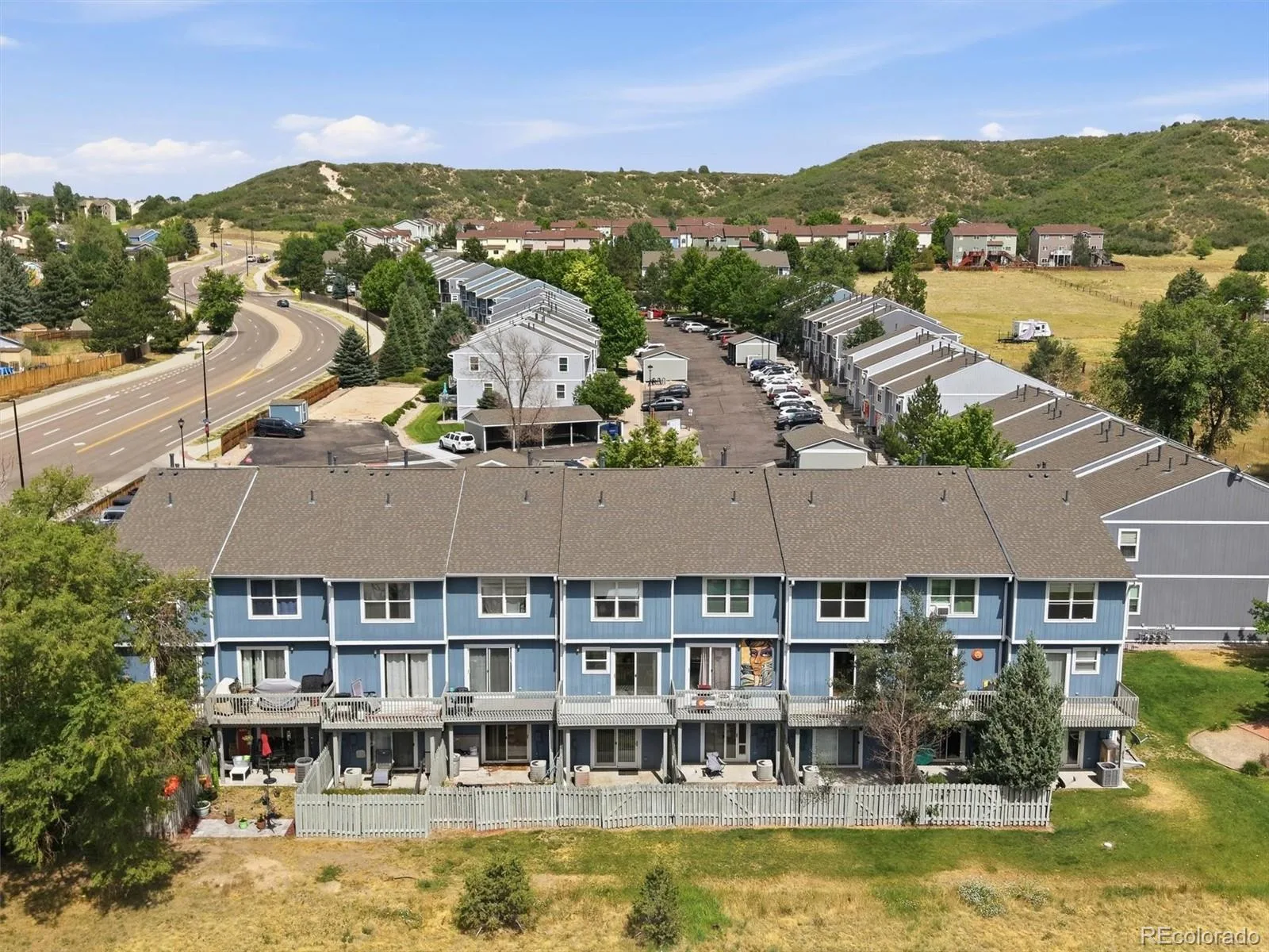 1890 Oakcrest Circle Castle Rock CO 80104 | MLS #REC3881398 07152026073527 1600 41