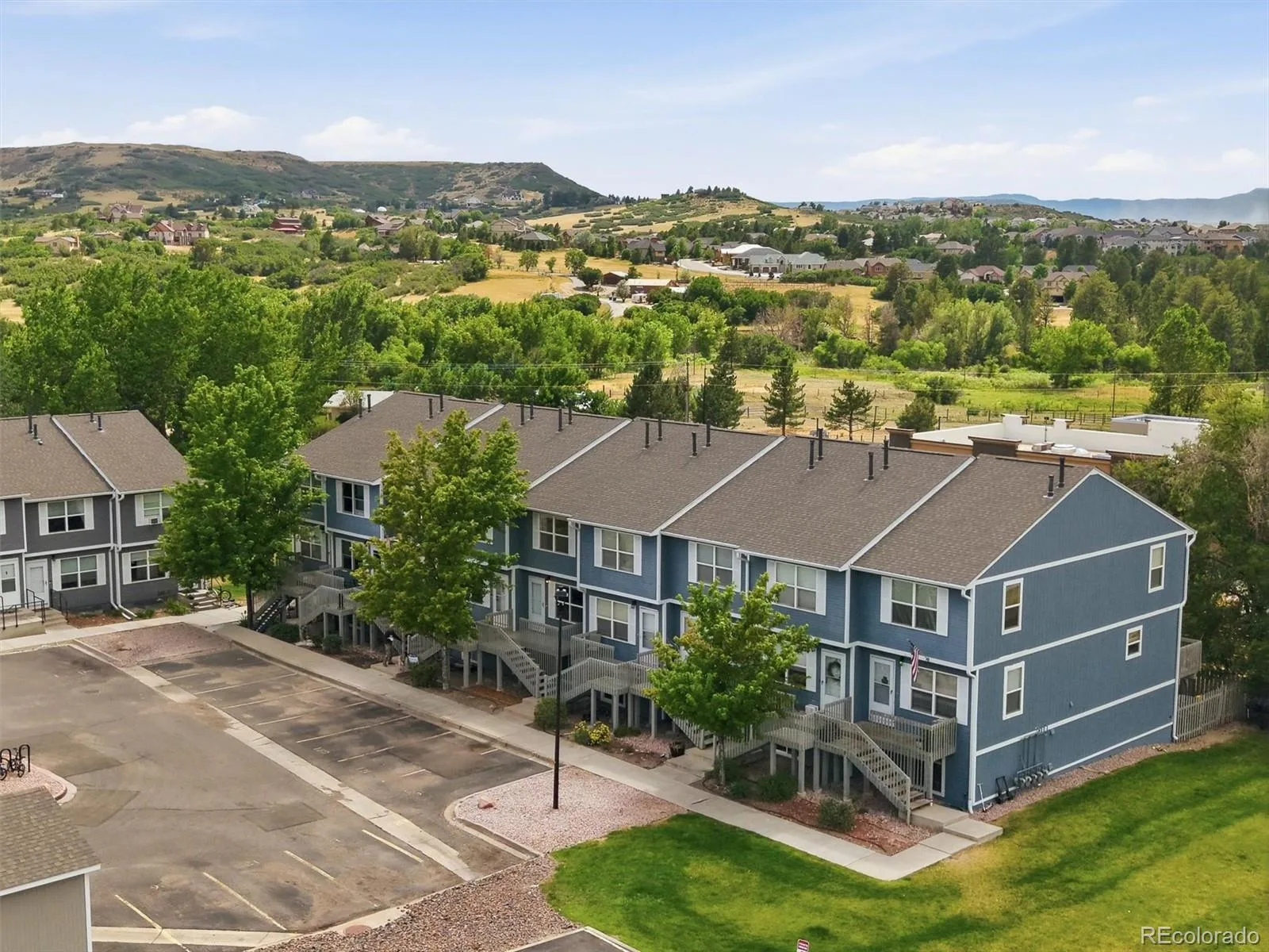1890 Oakcrest Circle Castle Rock CO 80104 | MLS #REC3881398 07152026073527 1600 42