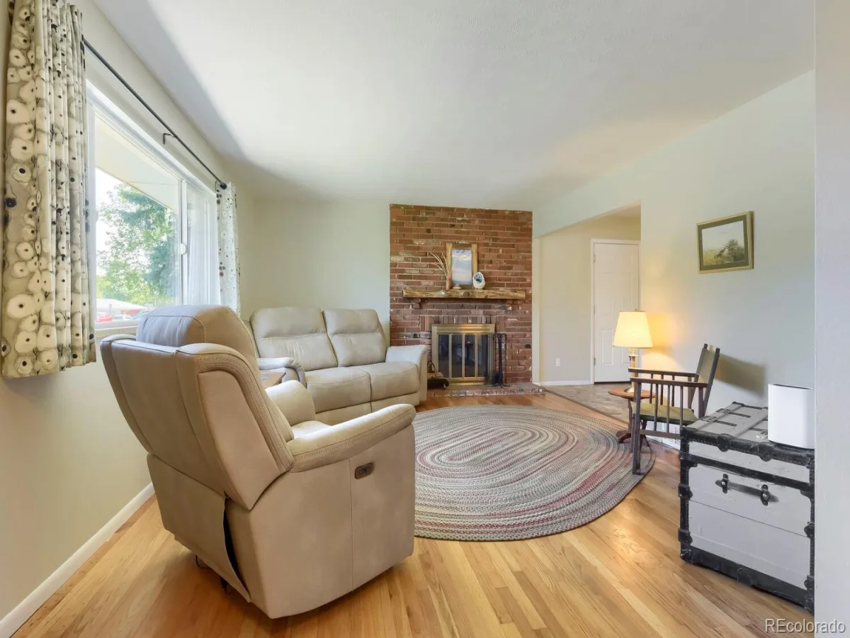 5469 S Huron Way Littleton CO 80120 MLS #REC3882636 06022026231139 1200 10