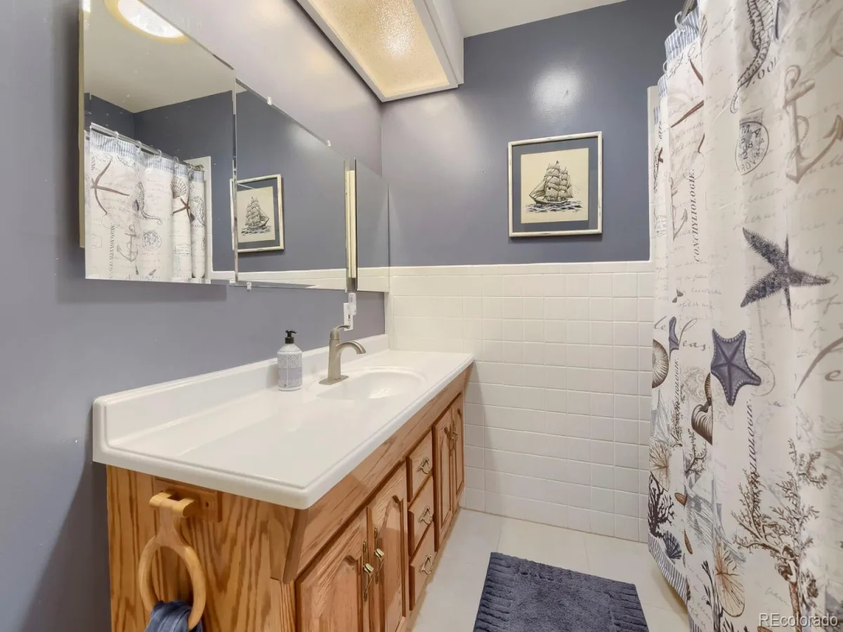 5469 S Huron Way Littleton CO 80120 MLS #REC3882636 06022026231139 1200 20
