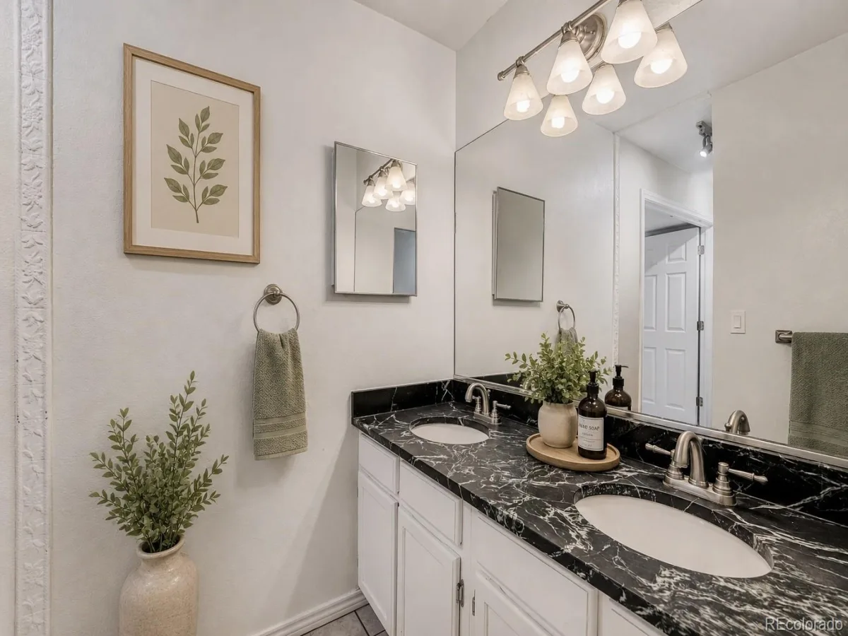 1160 S Clinton Street #40 Denver CO 80247 MLS #REC3883536 06102026185256 1200 12
