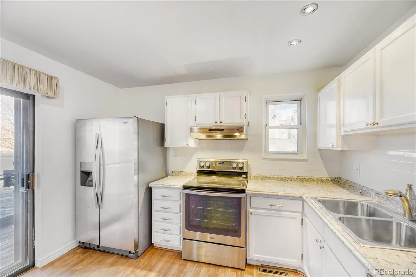 1160 S Clinton Street #40 Denver CO 80247 MLS #REC3883536 06102026185256 1600 2
