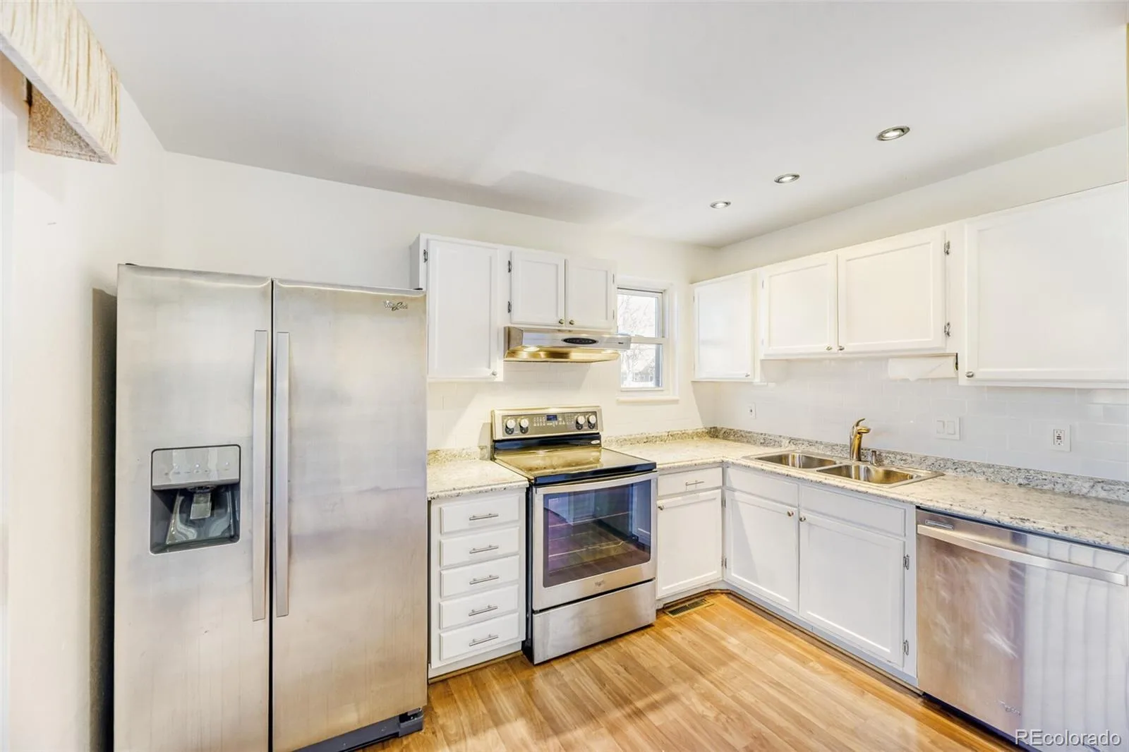 1160 S Clinton Street #40 Denver CO 80247 MLS #REC3883536 06102026185256 1600 3