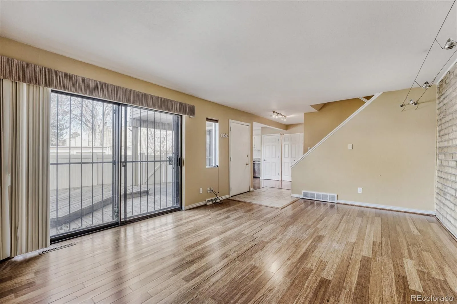 1160 S Clinton Street #40 Denver CO 80247 MLS #REC3883536 06102026185256 1600 30