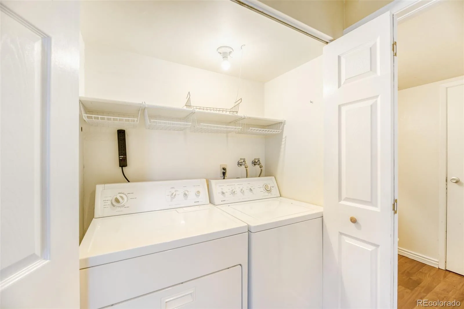 1160 S Clinton Street #40 Denver CO 80247 MLS #REC3883536 06102026185256 1600 38