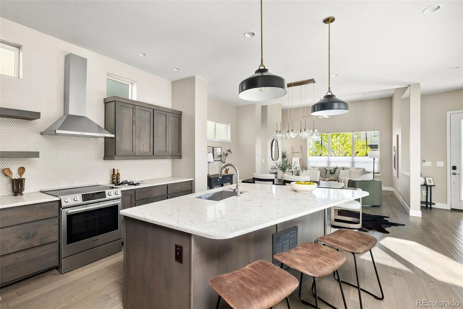 6753 Mariposa Court Denver CO 80221 MLS #REC3884775 04172026201555 1600 10