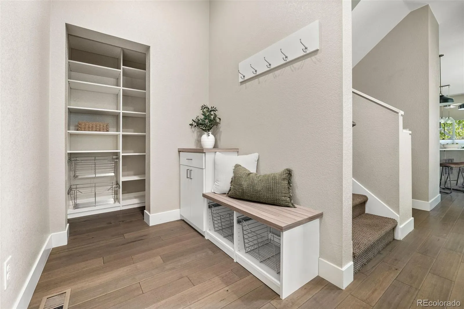 6753 Mariposa Court Denver CO 80221 MLS #REC3884775 04172026201555 1600 22