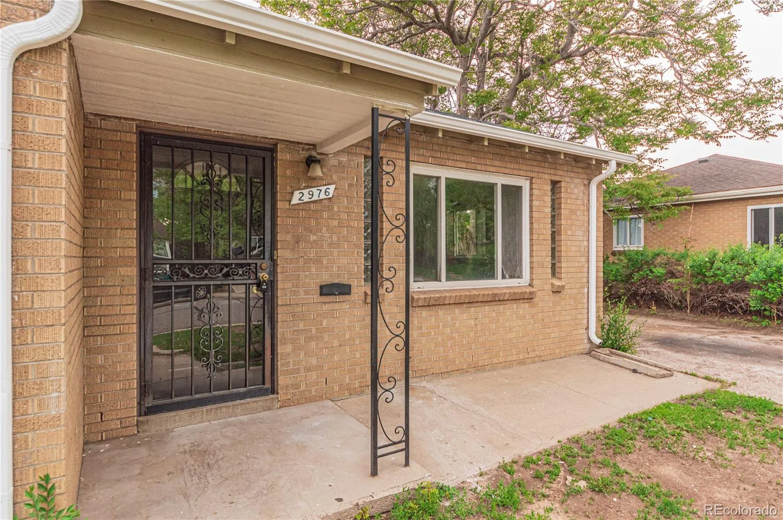 04172026222030 1600 1