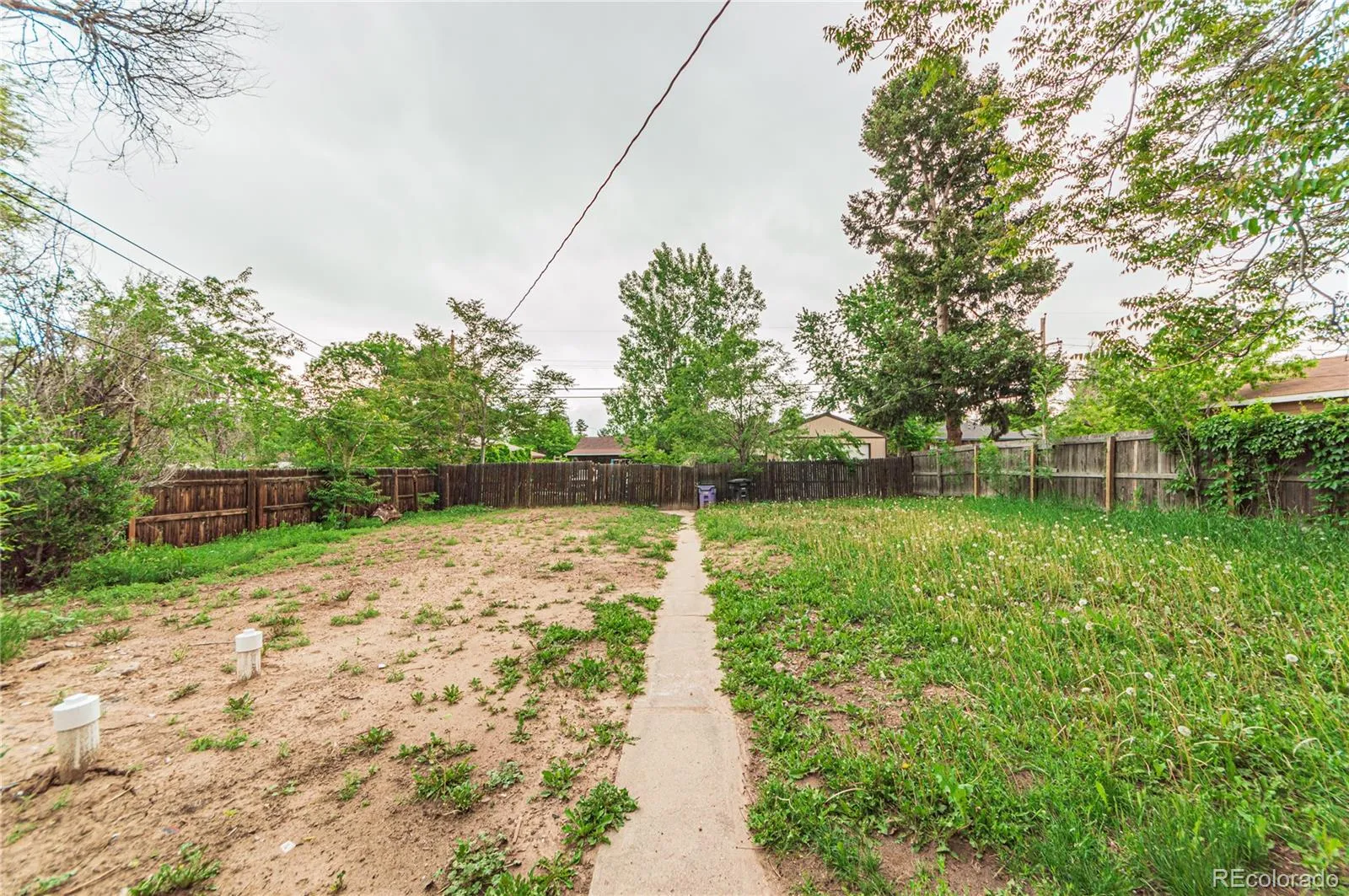 04172026222030 1600 41