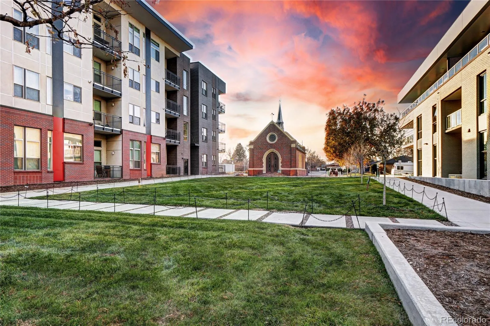 4200 W 17th Avenue #611 Denver CO 80204 MLS #REC3885458 05162026161021 1600 45