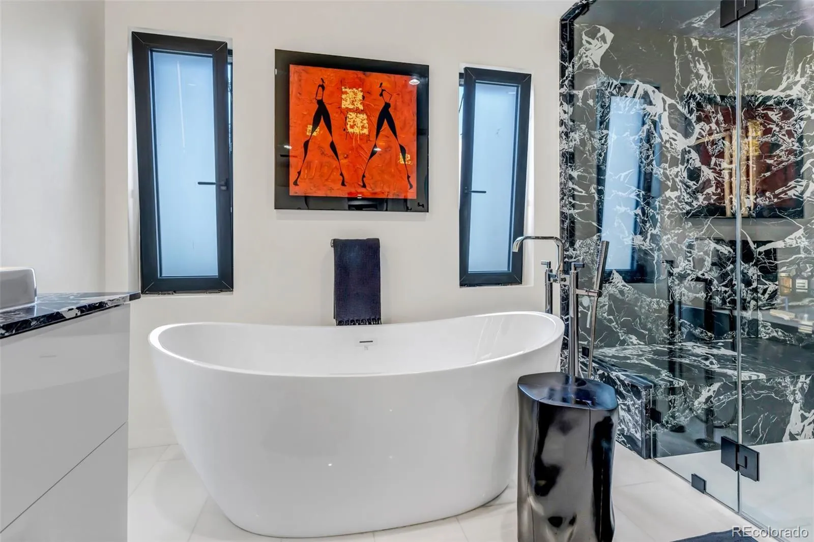 04182026002739 1600 21