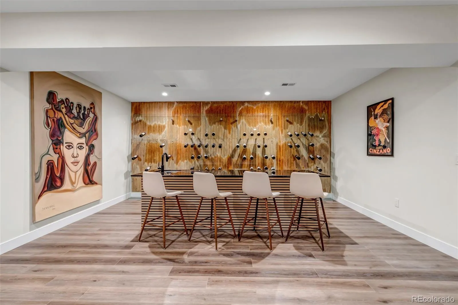 04182026002739 1600 35