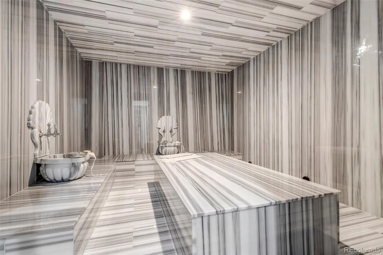 04182026002739 1600 39