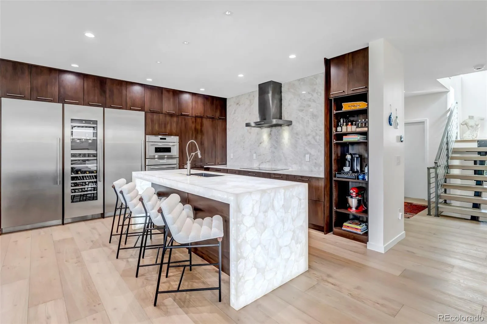 1375 S Elizabeth Street Denver CO 80210 MLS #REC3886421 05282026022748 1600 3
