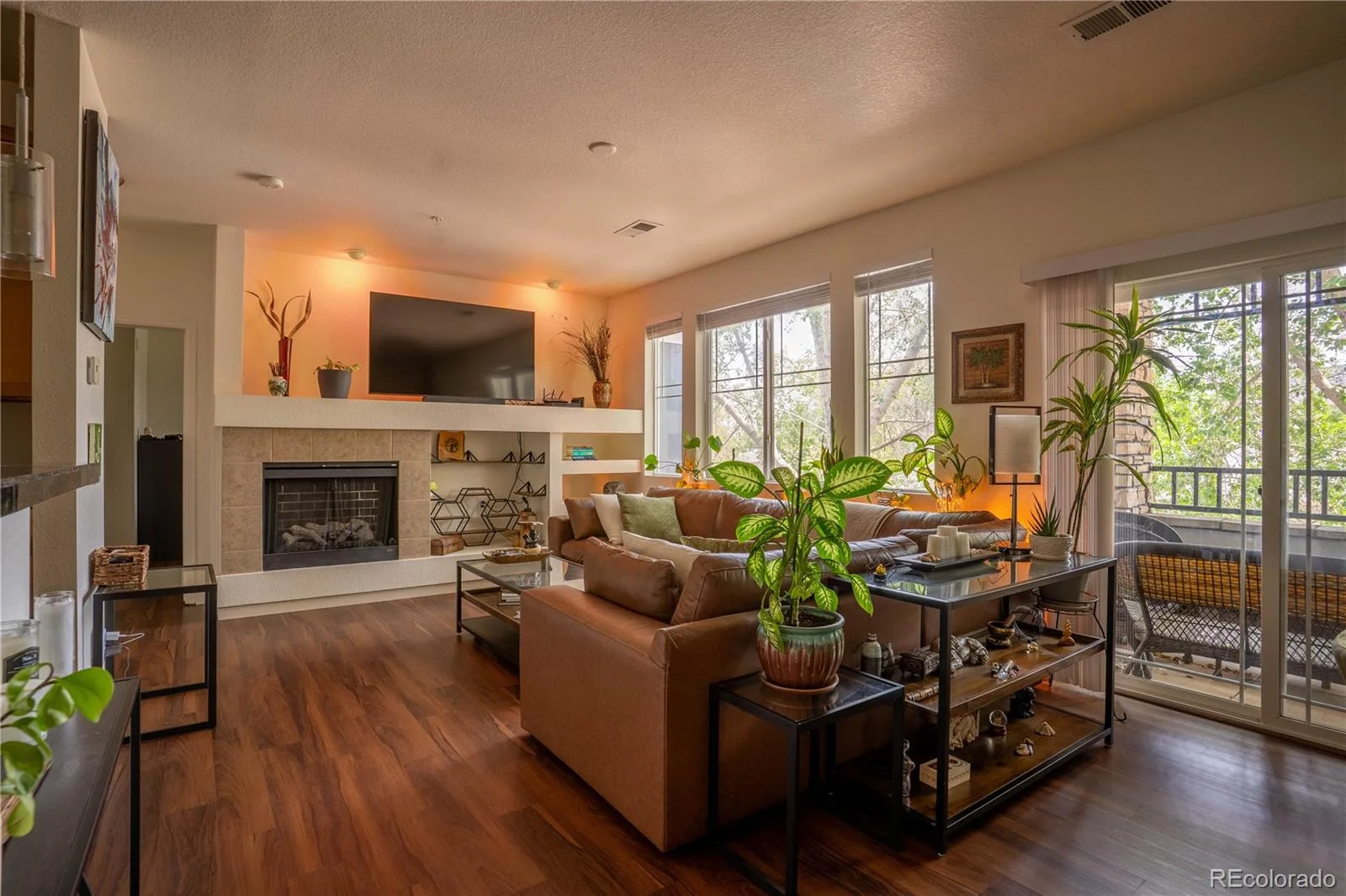 9300 E Florida Avenue #105 Denver CO 80247 | MLS #REC3886724 08142026134133 1600 2