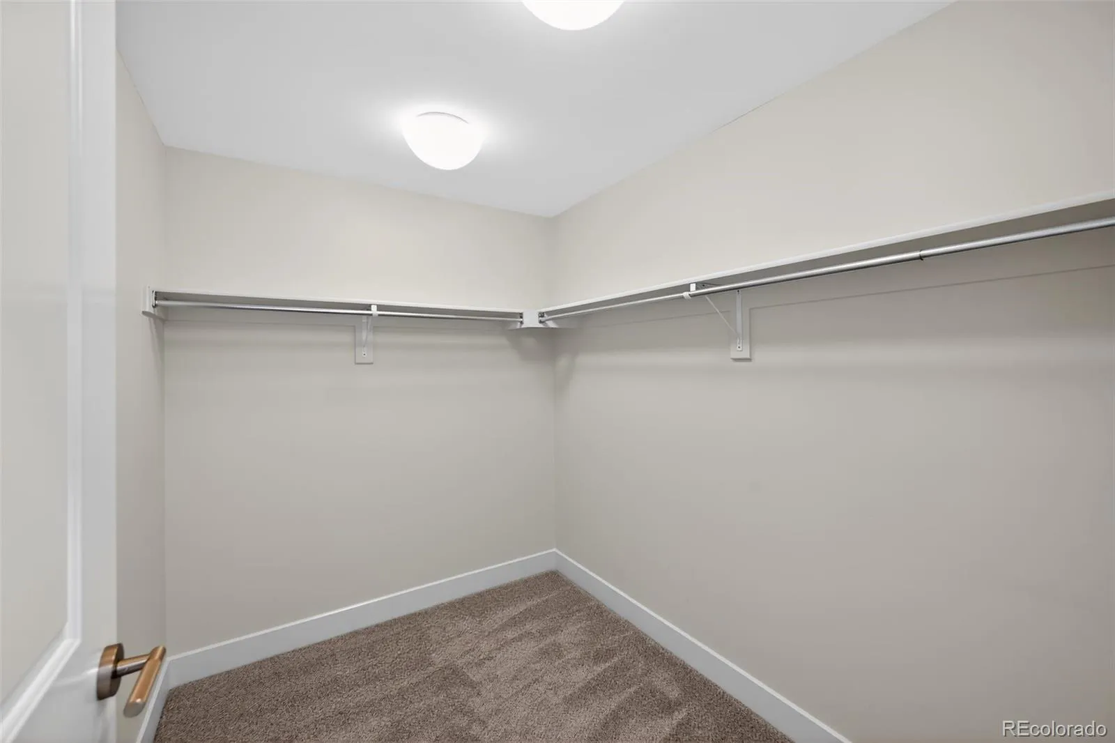 7220 W Bonfils Lane #302 Lakewood CO 80226 MLS #REC3889731 05112026183805 1600 20