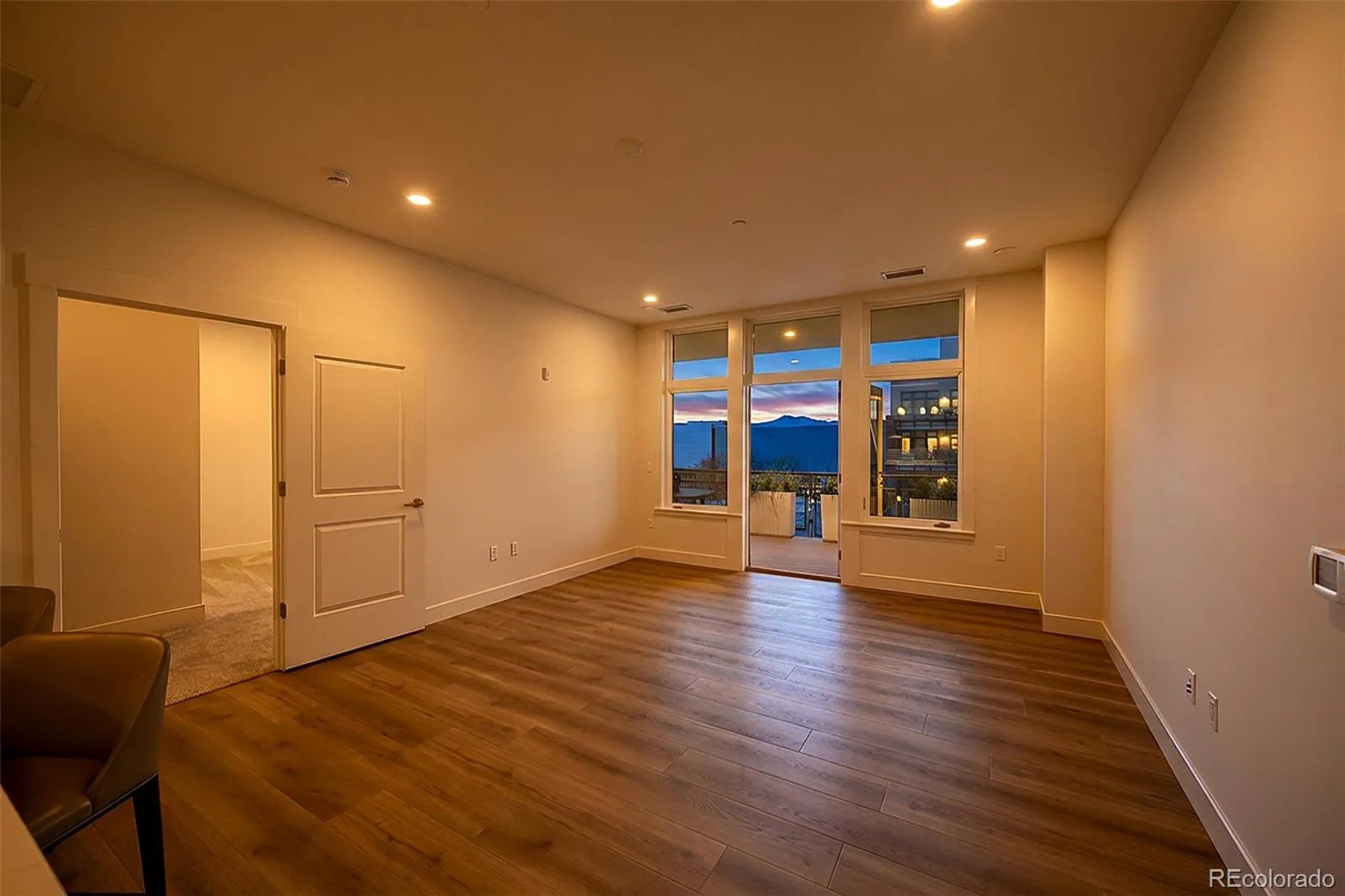 7220 W Bonfils Lane #302 Lakewood CO 80226 MLS #REC3889731 05112026183805 1600 8