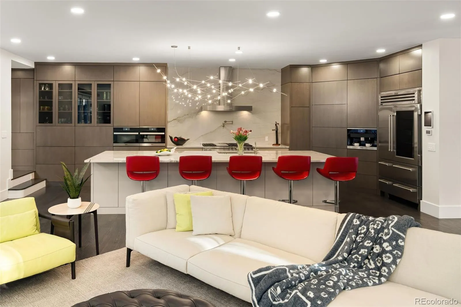 04152026165251 1600 9