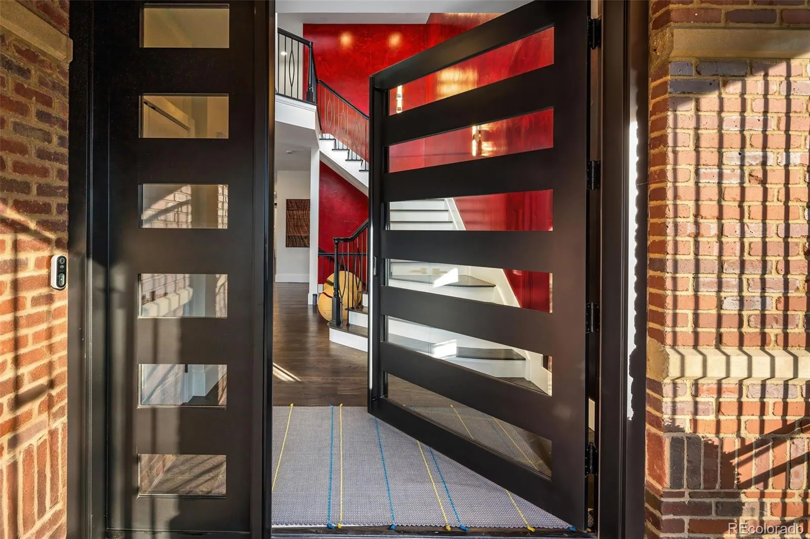 418 Steele Street Denver CO 80206 | MLS #REC3889838 10152026194714 1600 2