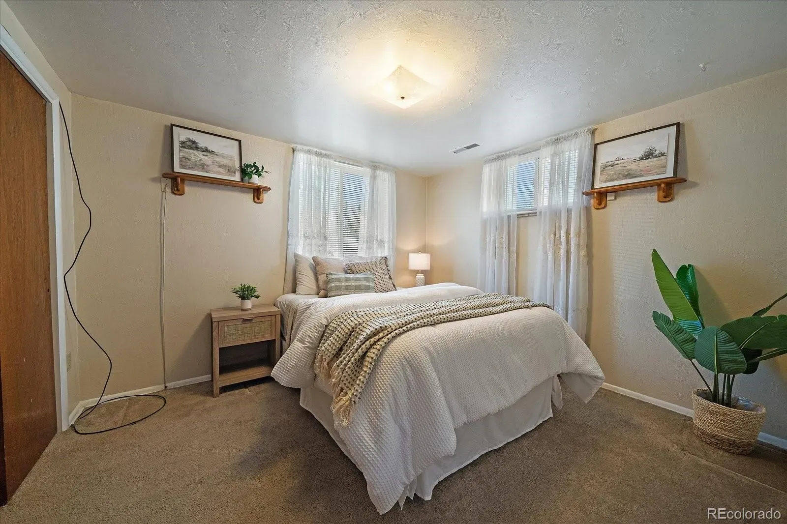 03272026162659 1600 22