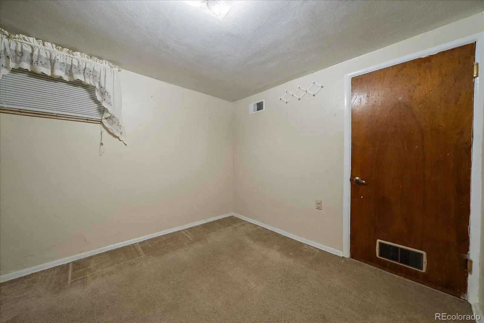 03272026162659 1600 24