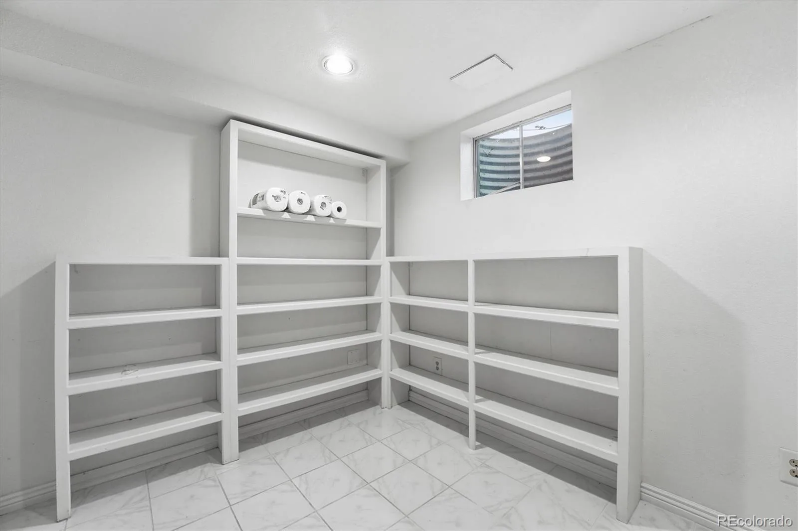 11391 E Amherst Court Aurora CO 80014 MLS #REC3893723 06092026154714 1600 31