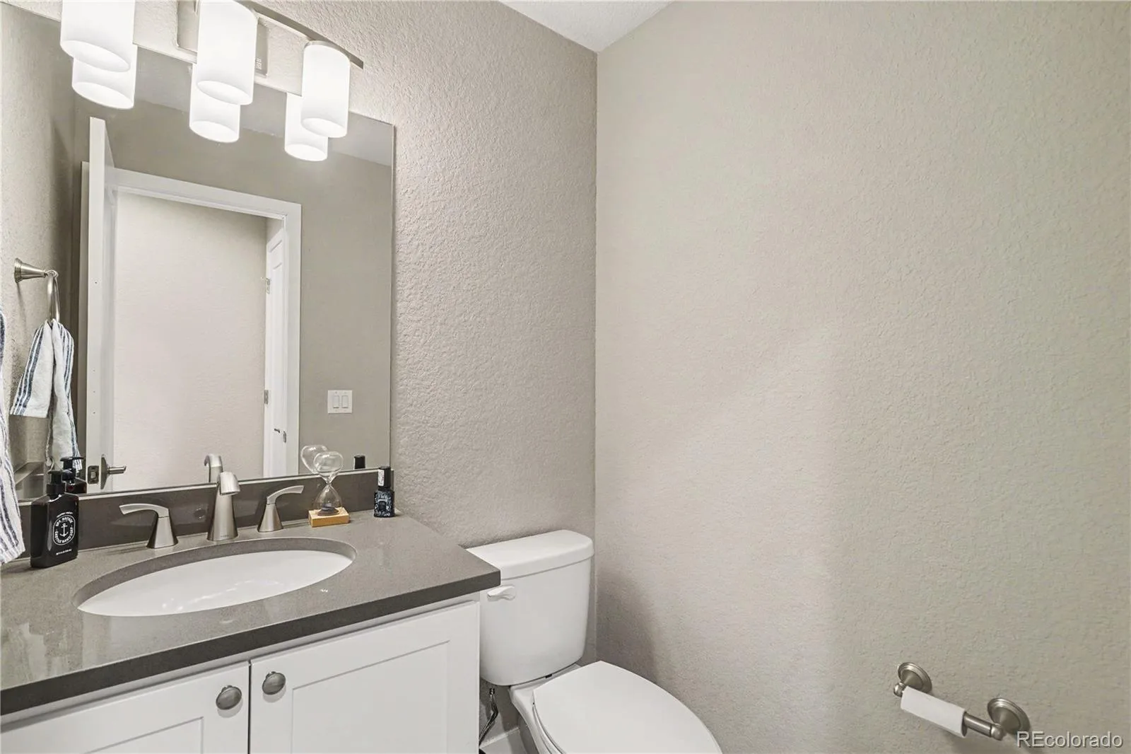 8672 W 49th Place Arvada CO 80002 MLS #REC3894457 06302026190756 1600 12