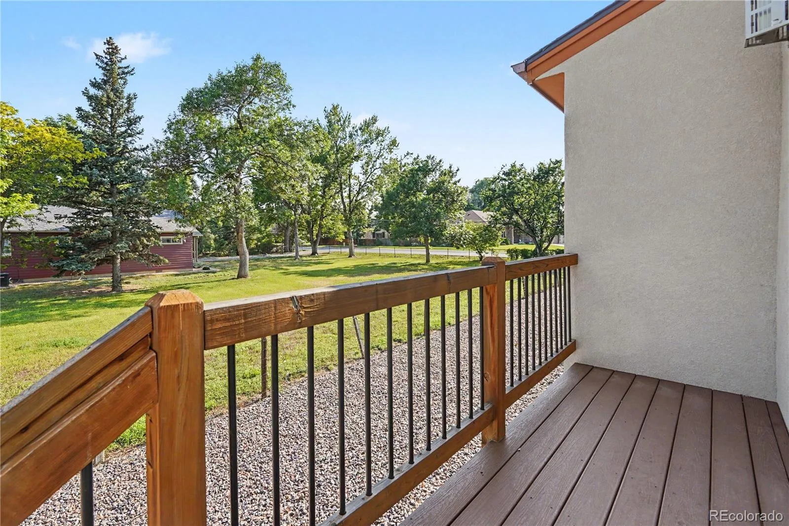8672 W 49th Place Arvada CO 80002 MLS #REC3894457 06302026190756 1600 19