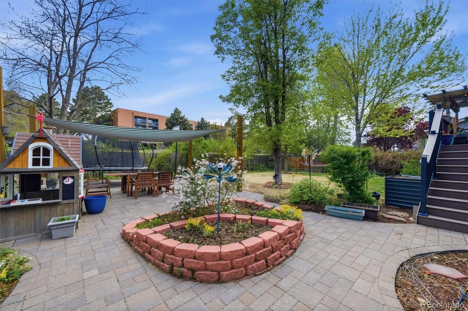 8350 E Princeton Avenue Denver CO 80237 MLS #REC3894702 05022026162939 1600 17