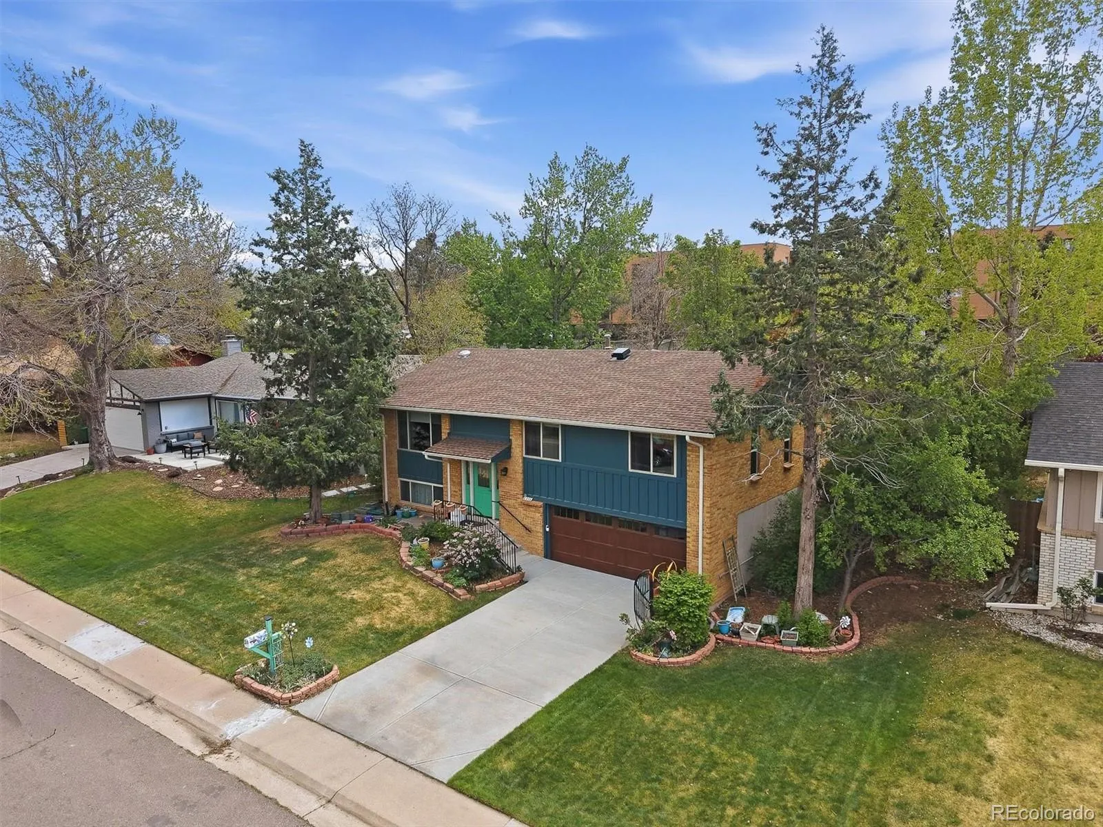 8350 E Princeton Avenue Denver CO 80237 MLS #REC3894702 05022026162939 1600 21