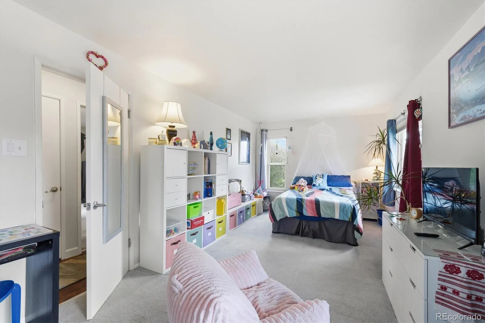 8350 E Princeton Avenue Denver CO 80237 MLS #REC3894702 05022026162939 1600 29