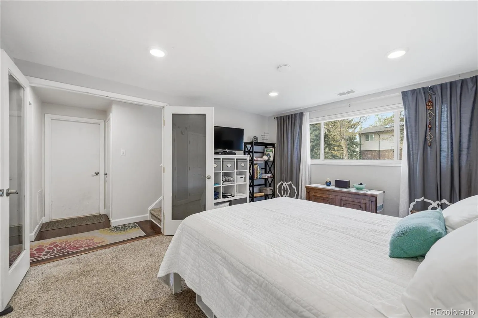 8350 E Princeton Avenue Denver CO 80237 MLS #REC3894702 05022026162939 1600 33