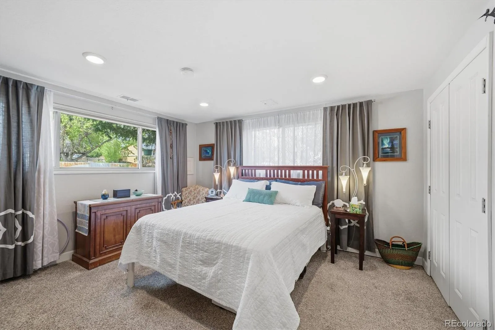 8350 E Princeton Avenue Denver CO 80237 MLS #REC3894702 05022026162939 1600 35