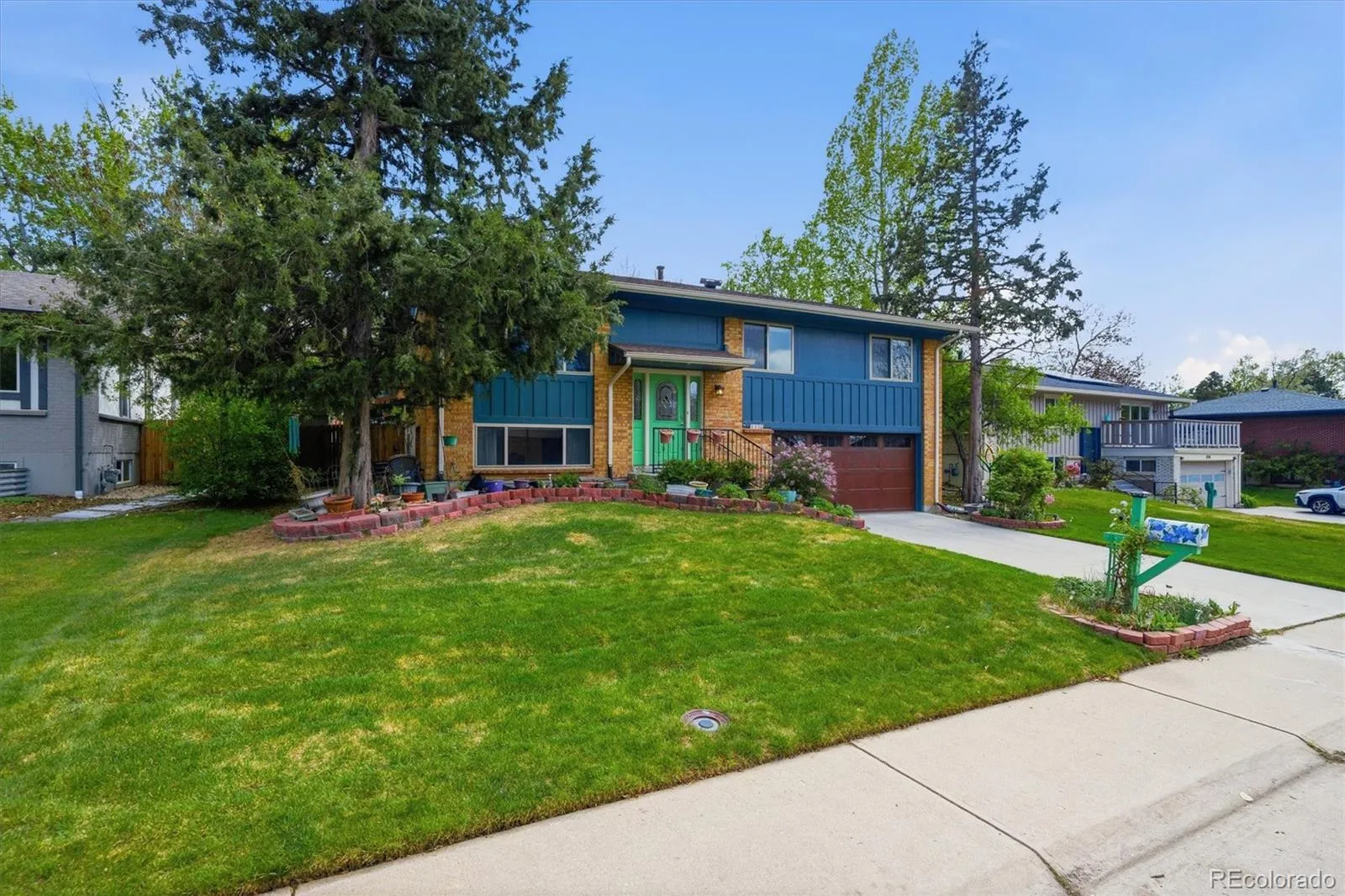 8350 E Princeton Avenue Denver CO 80237 MLS #REC3894702 05022026162939 1600 40
