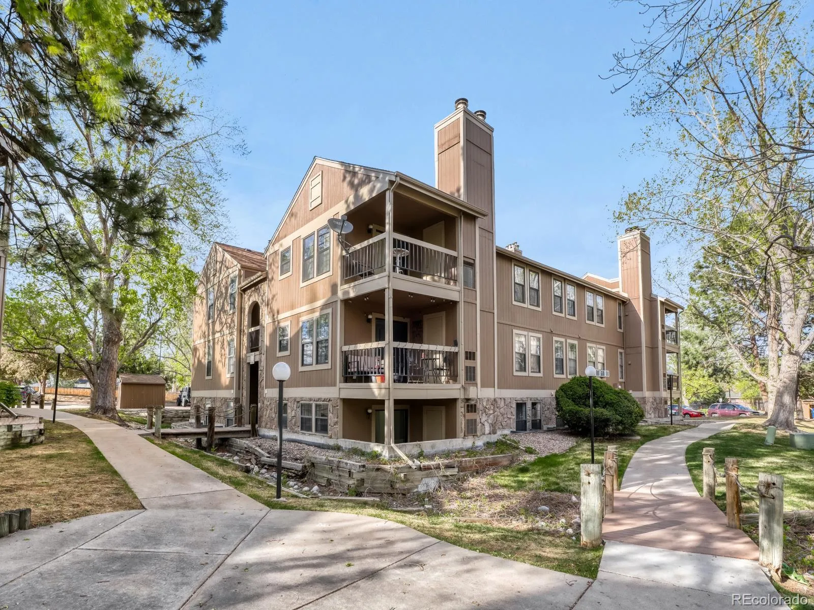 10950 W Florida Avenue #304 Lakewood CO 80232 MLS #REC3894776 04272026153244 1600 24