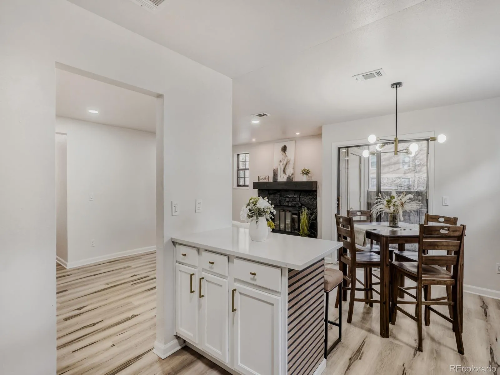 10950 W Florida Avenue #304 Lakewood CO 80232 MLS #REC3894776 04272026153244 1600 6