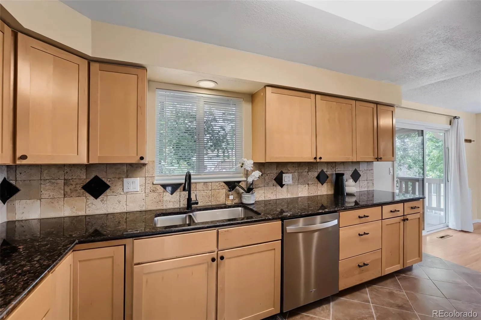 7041 S Quince Street Englewood CO 80112 | MLS #REC3895072 08122026060512 1600 7