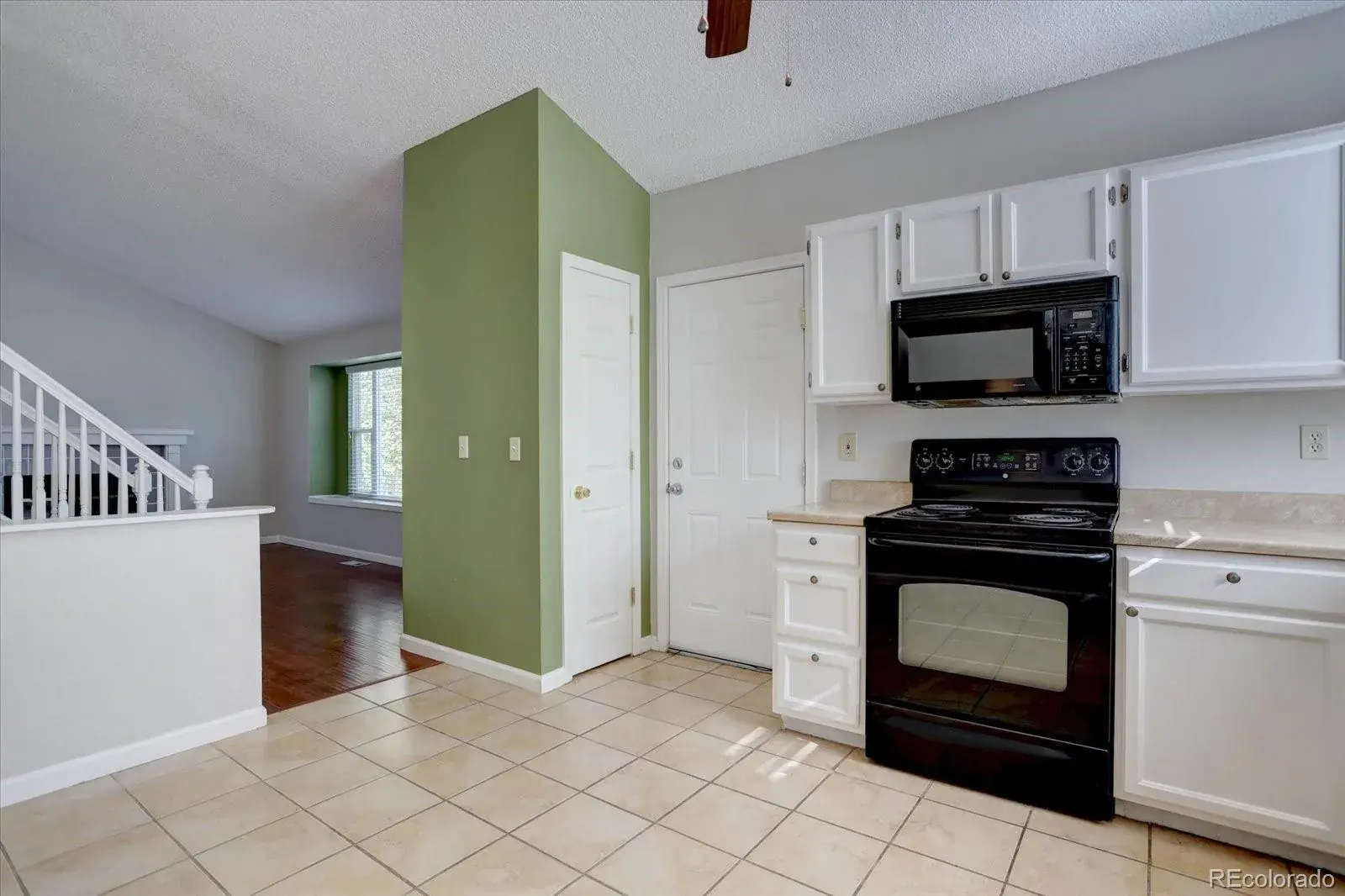 8439 Sandreed Circle Parker CO 80134 | MLS #REC3897959 01172026224748 1600 12