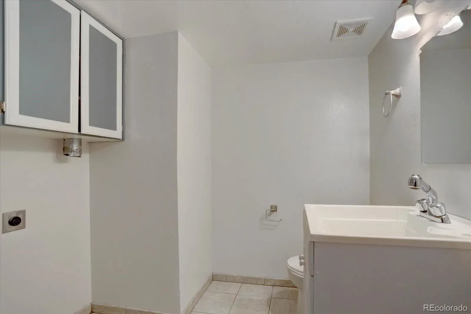8439 Sandreed Circle Parker CO 80134 | MLS #REC3897959 01172026224748 1600 20