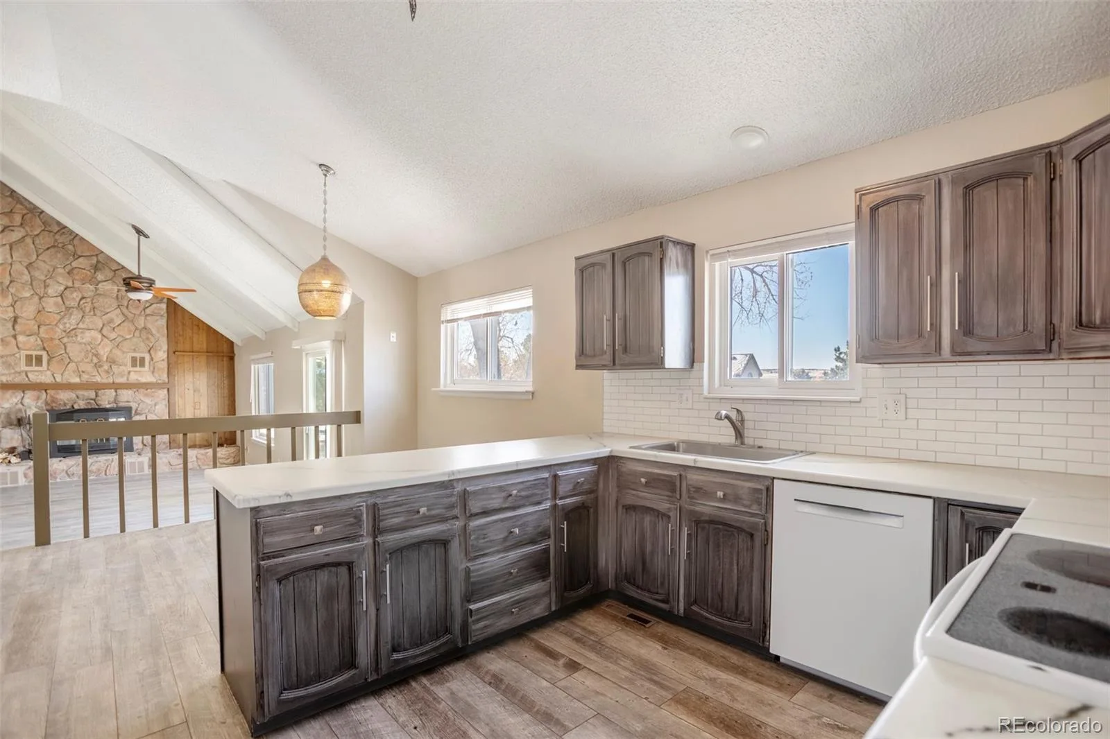 7209 N Hyperion Way Parker CO 80134 MLS #REC3899196 06052026031147 1600 3
