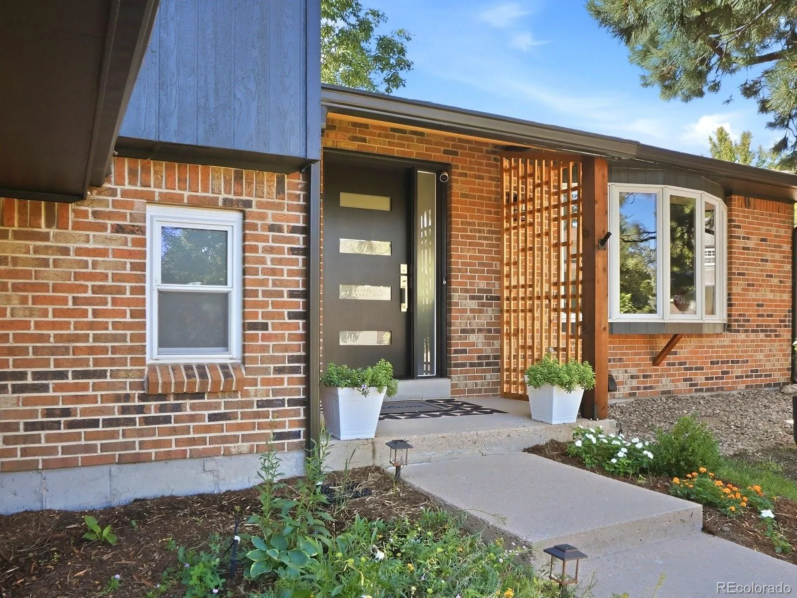 7551 S Madison Circle Centennial CO 80122 | MLS #REC3899662 08282026212125 1600 37