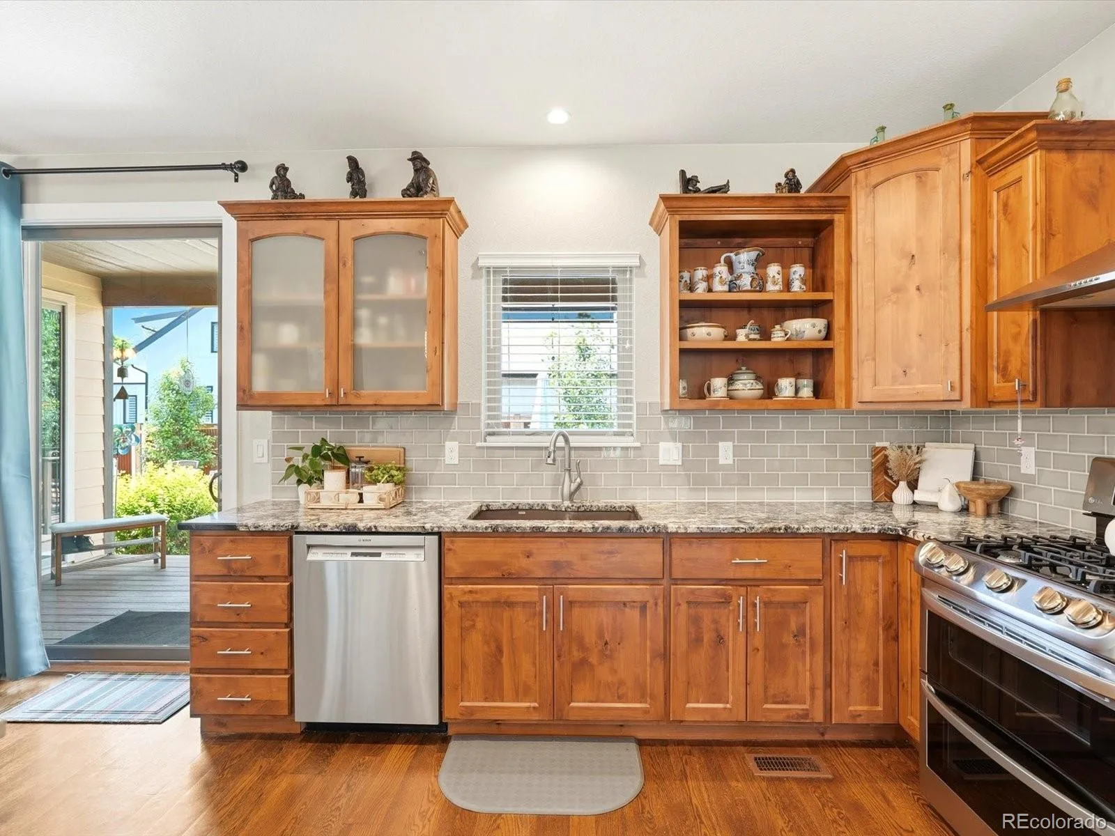 7200 W 25th Avenue Lakewood CO 80214 MLS #REC3904519 06192026234532 1600 9