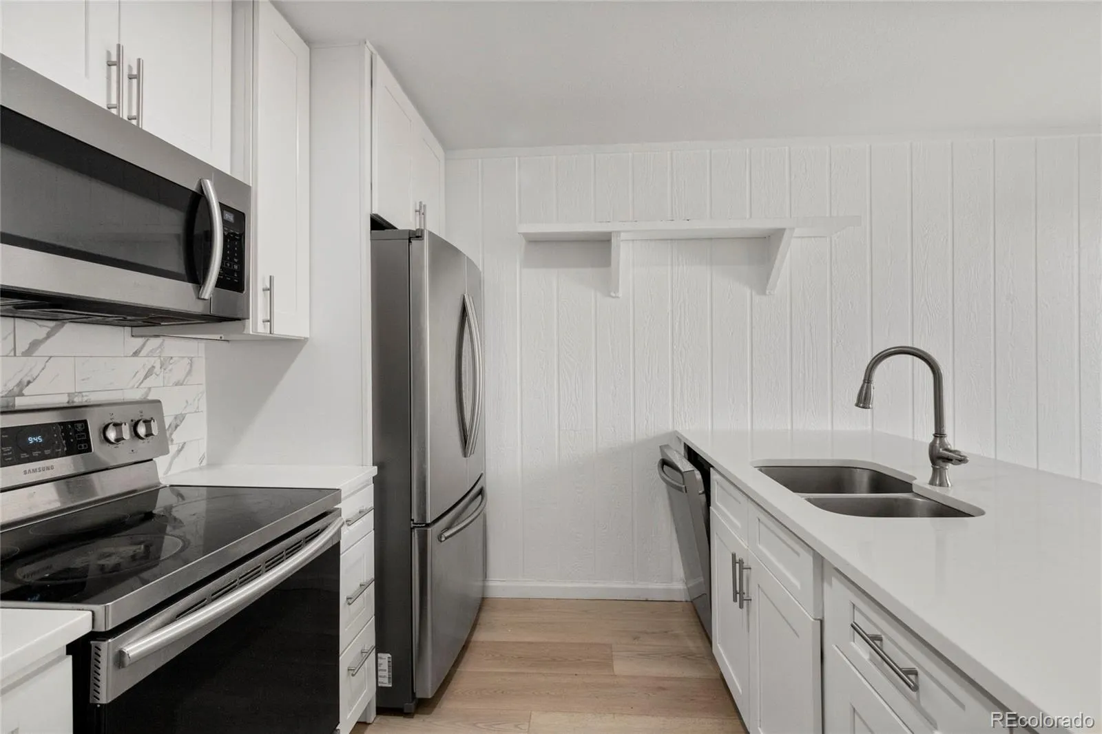 2622 S Xanadu Way #B Aurora CO 80014 MLS #REC3904815 04092026223518 1600 5
