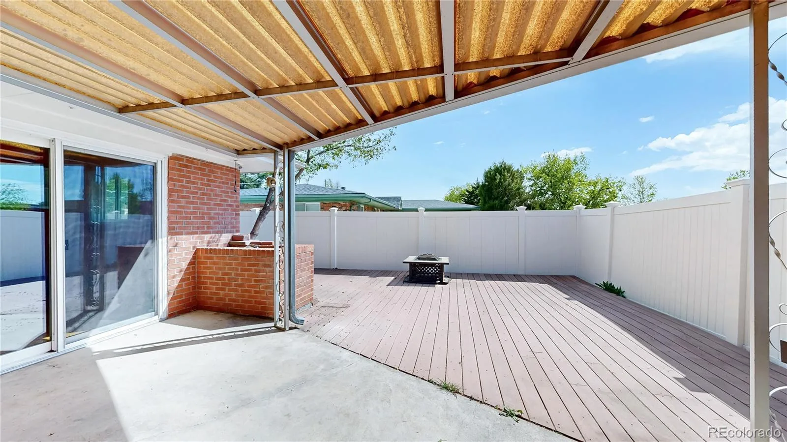 359 Quentin Street Aurora CO 80011 | MLS #REC3906185 08222026232205 1600 19