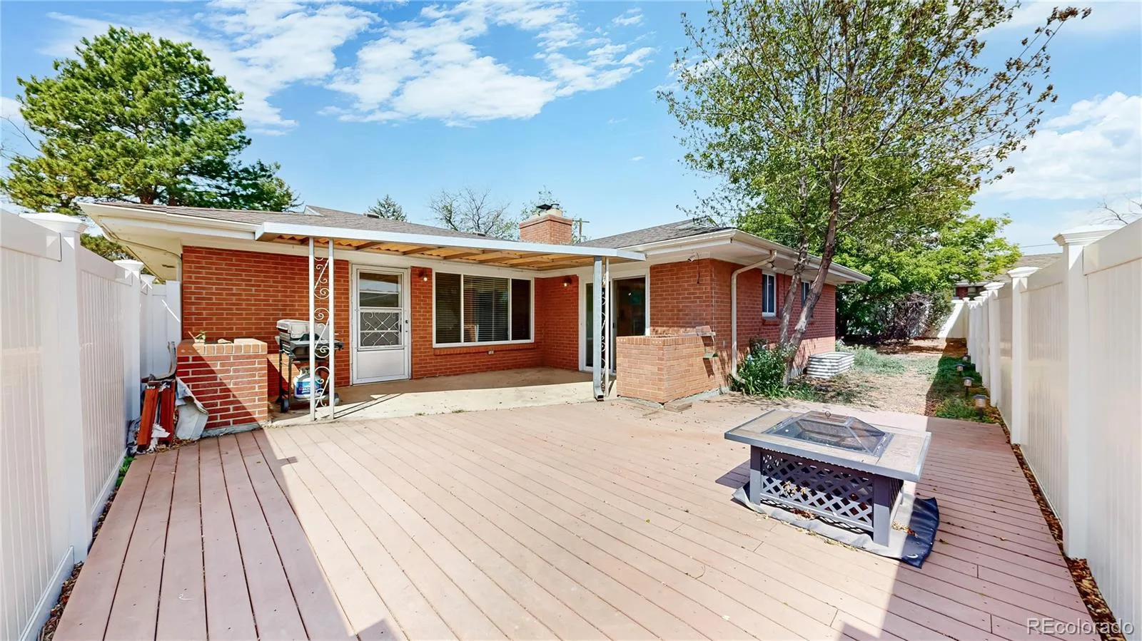 359 Quentin Street Aurora CO 80011 | MLS #REC3906185 08222026232205 1600 20