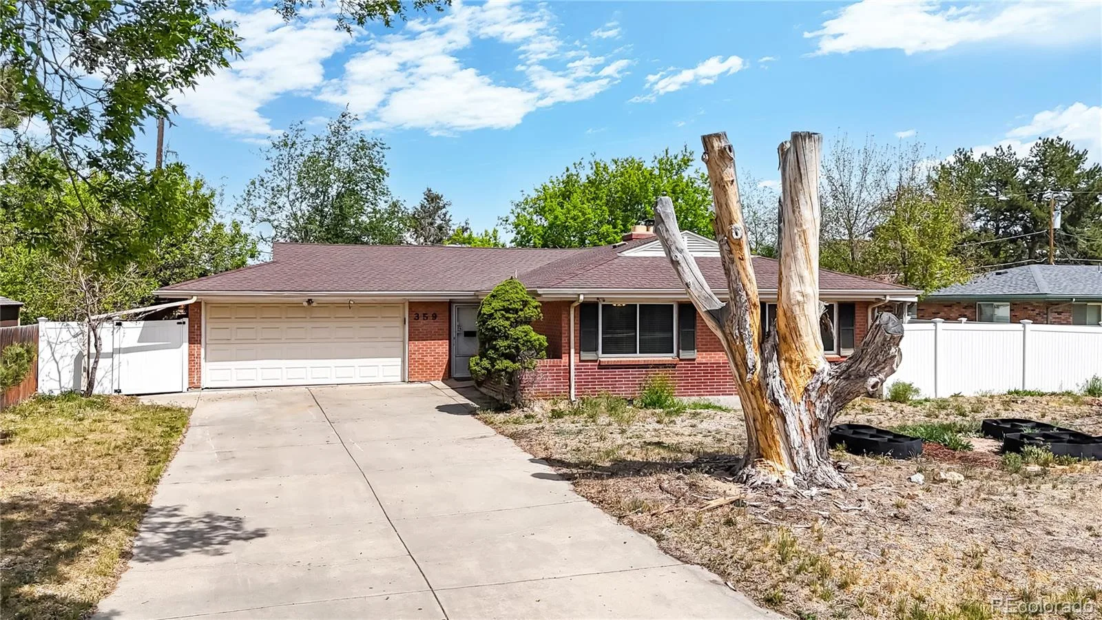 359 Quentin Street Aurora CO 80011 | MLS #REC3906185 08222026232205 1600 26